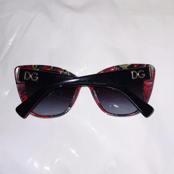 Dolce & Gabbana Sunglasses - Picture 9 of 9